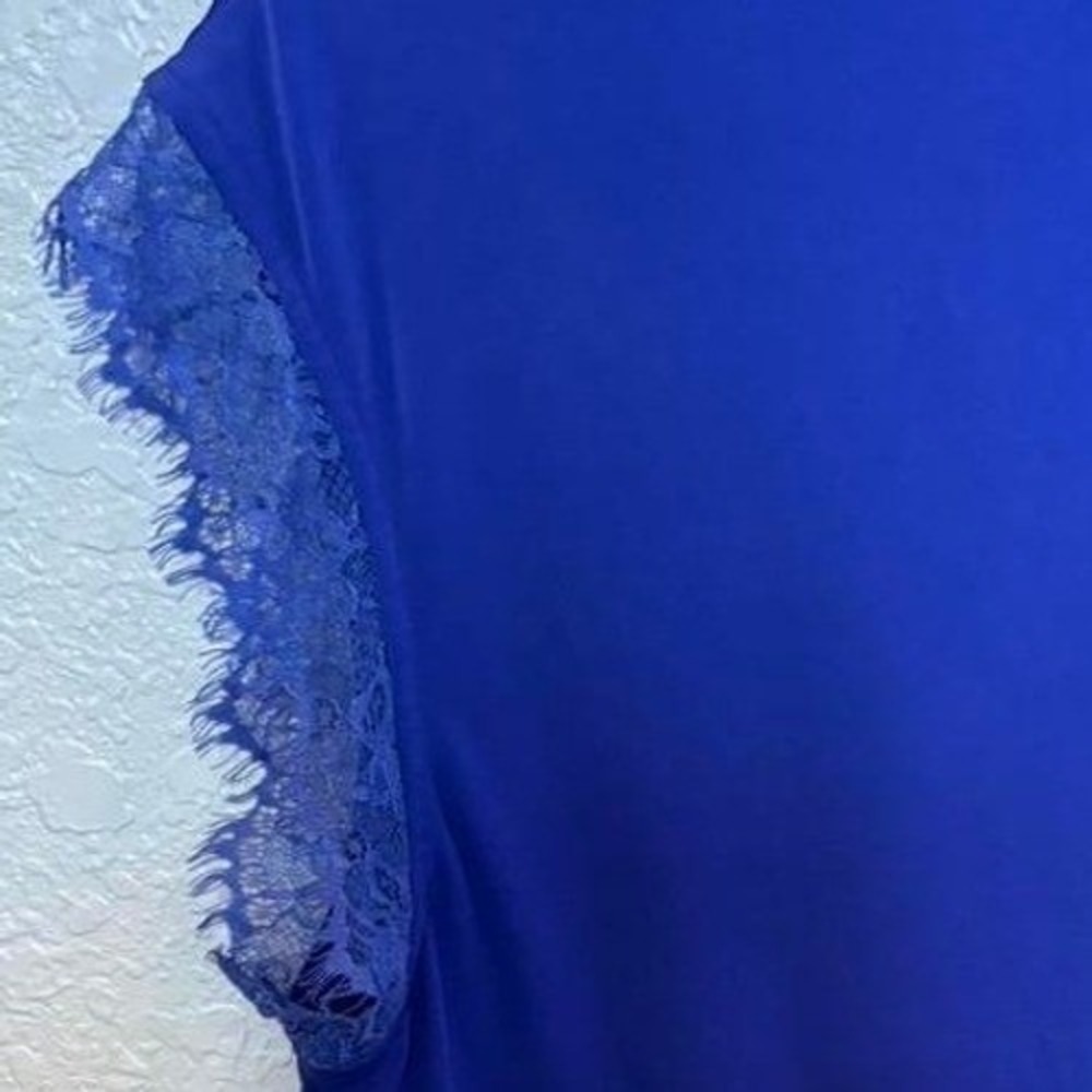 Worthington Blouse Women Large Royal Blue Lace Trim V-Neck Mixed Media Office - Picture 6 of 8